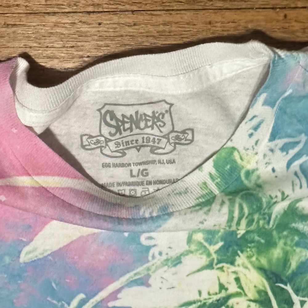 Graphic Tee - Picture 2 of 3